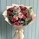 Букет цветов из: Гвоздики и Розы в Беслане