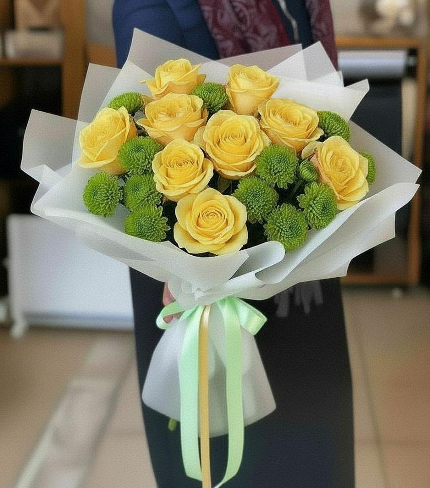 Букет цветов из: Хризантемы и Розы в Беслане