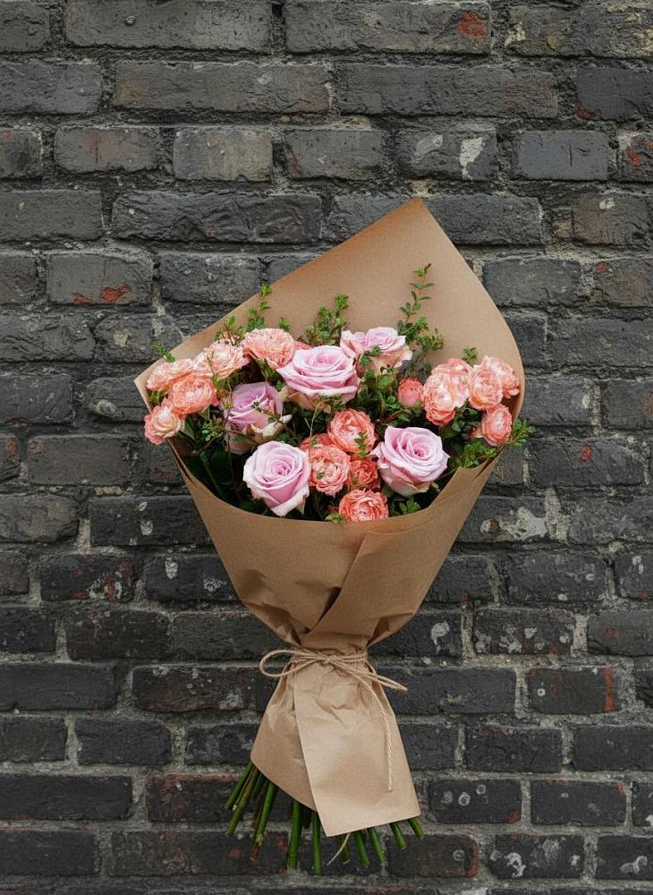 Букет цветов из: Розы в Беслане